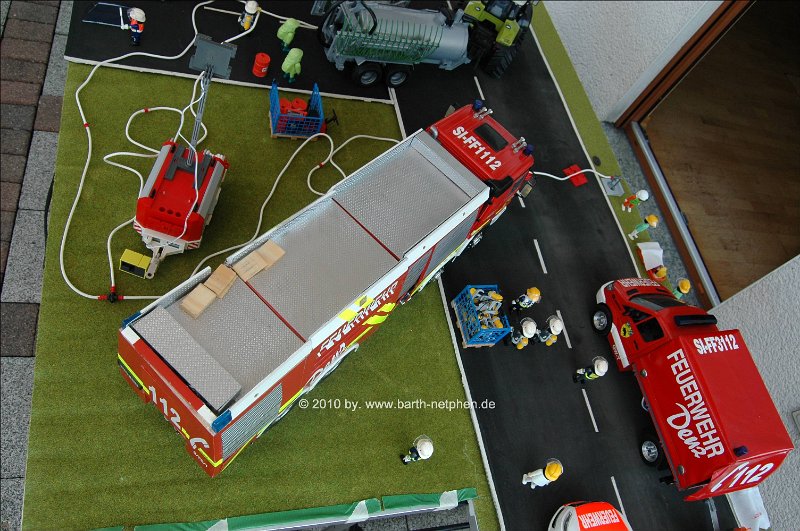 Feuerwehrtisch_100606 014_prot.jpg